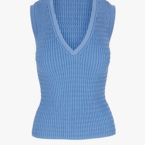 Veronica Beard Sky Blue V-Neck Tank Top - Picture 2 of 9